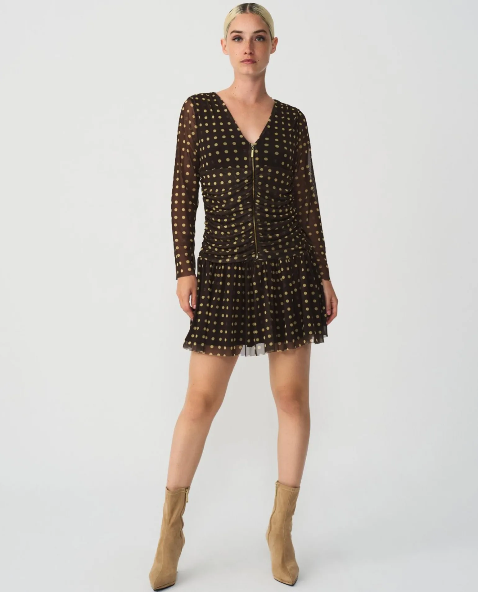 Vestido Drapeado Tul Lunares Marron