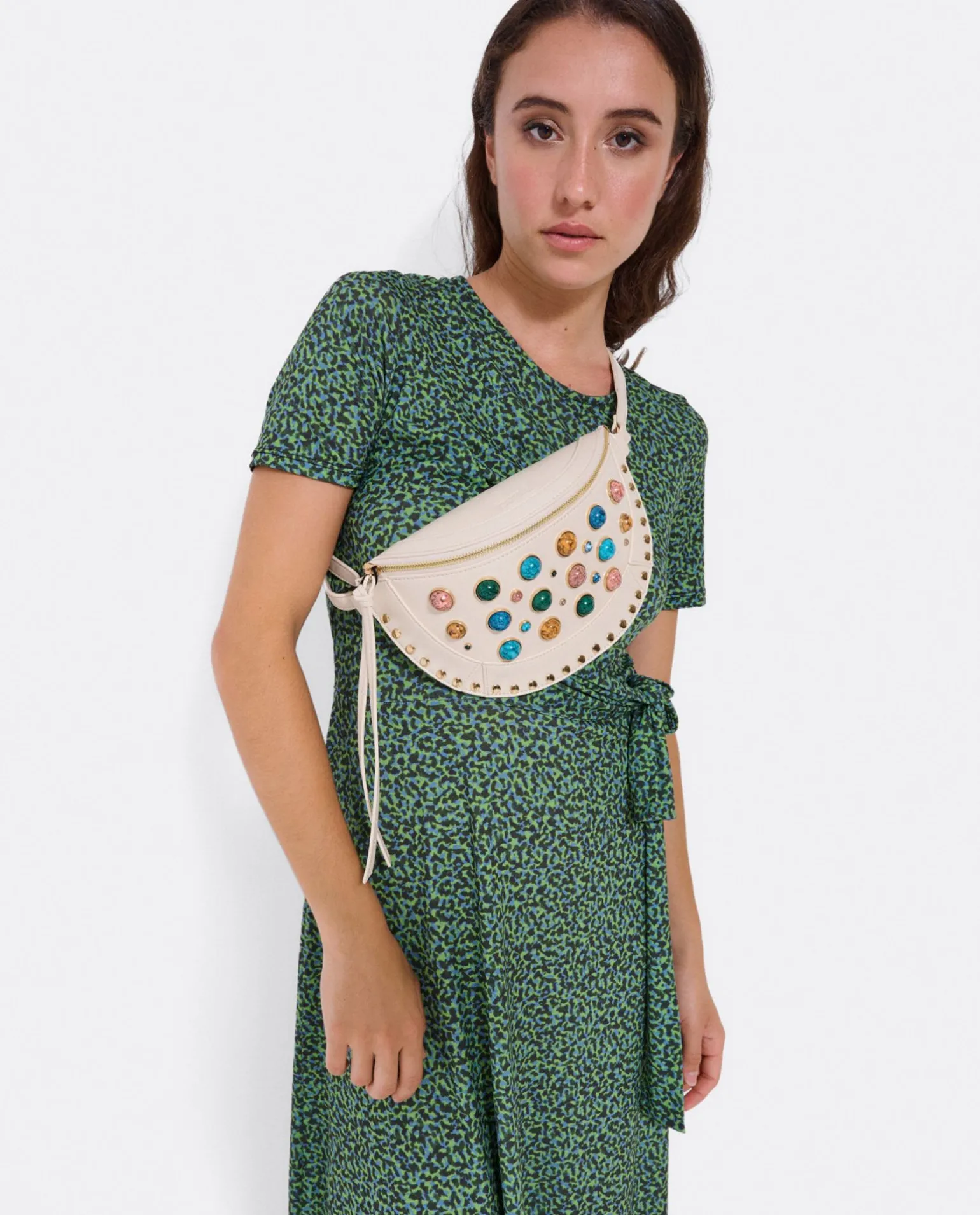 Vestido Manga Corta Nudo Delantero Punto Leopardo